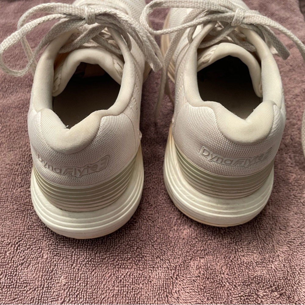 ASICS DynaFlyte 3 - Picture 4 of 8